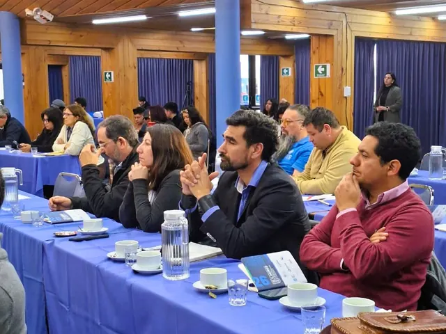 Participantes del Nodo Los Andes durante una de las exposiciones